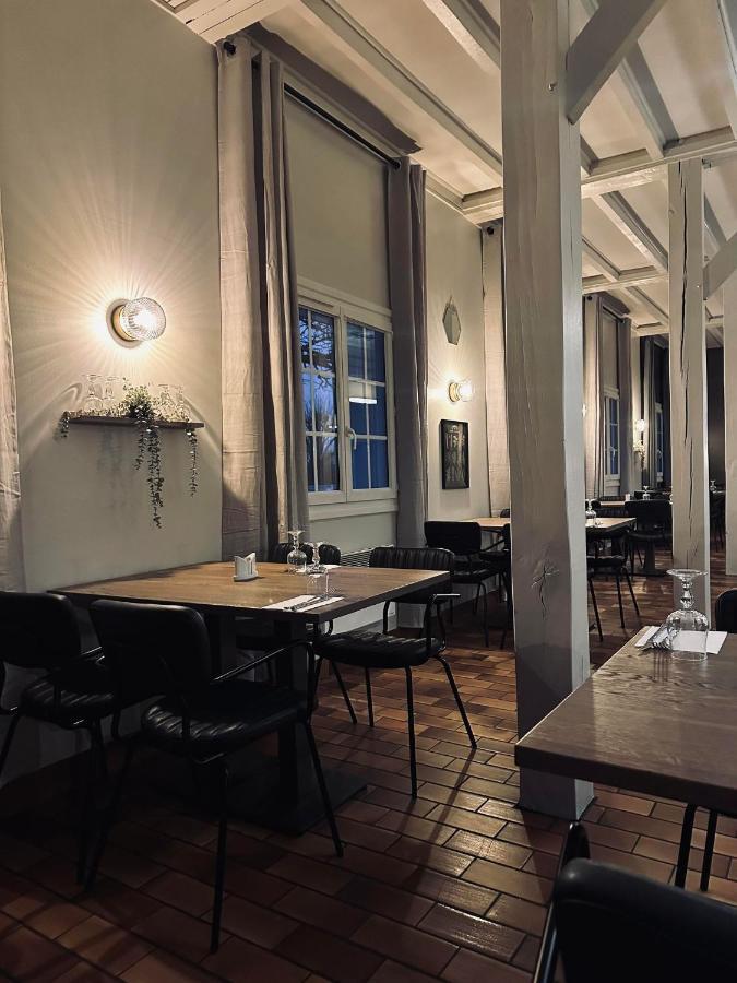 La Promenade Hotel Coings Екстериор снимка