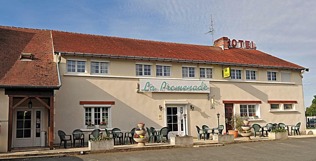 La Promenade Hotel Coings Екстериор снимка