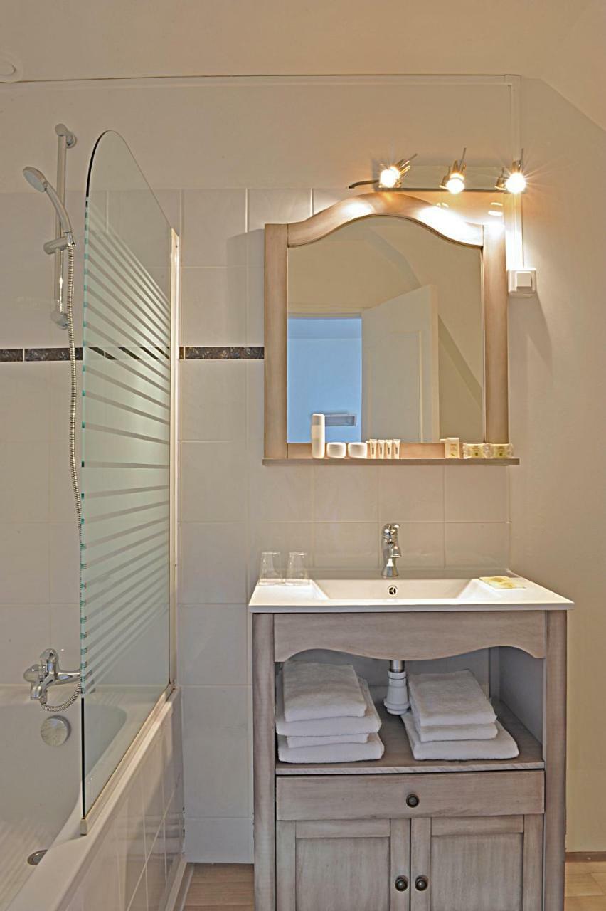 La Promenade Hotel Coings Екстериор снимка